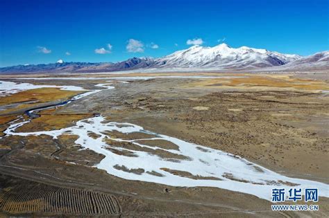 西藏林芝初夏景美如画 雪海云天似仙境