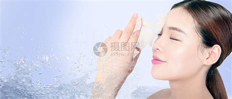 温柔女生头像敷面膜