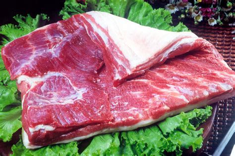 金锣冷鲜肉瘦肉红色肉块新鲜美味png图片免费下载-素材7SQUqgVPW-新图网