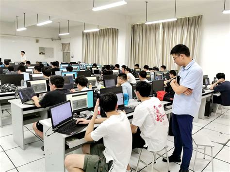全国计算机专业最好的学校排名2021 计算机专业哪个学校最好2021|新闻资讯 - 查字典