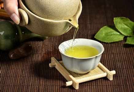 一杯清茶图片
