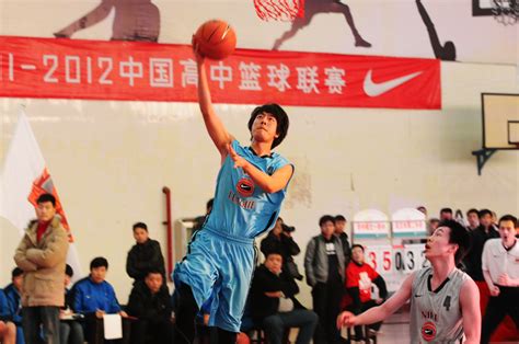 我校男子篮球队荣获“2011-2012中国高中男子篮球联赛（湖北赛区 ...