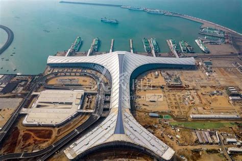 海南：海口新海港客运枢纽项目施工正酣-人民图片网