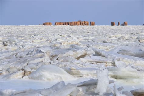 渤海湾遭遇30年来最严重海冰灾害 - 海洋财富网
