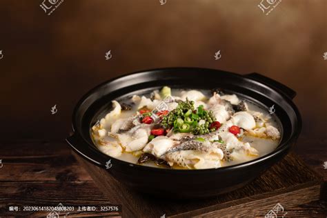 藤椒黑鱼煲,中国菜系,食品餐饮,摄影素材,汇图网www.huitu.com