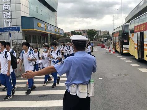 广州交警2020年高考“答卷”：“高考48小时” 未发生考生因交通原因迟到情况