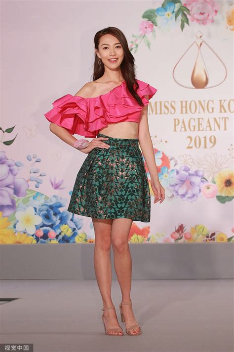 2022香港小姐总决赛红毯 陈法蓉周励淇等现身-搜狐大视野-搜狐新闻