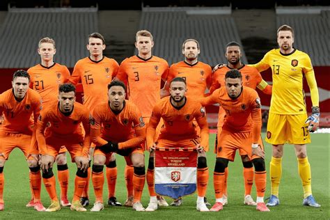2022世界杯|荷兰：从不缺乏巨星，无法摆脱配角宿命_天才_球员_阵容