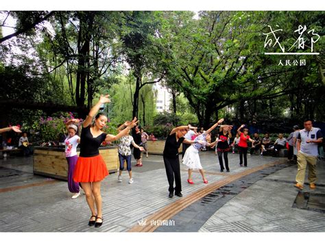 浙江象山：农村广场舞提高精神面貌-人民图片网