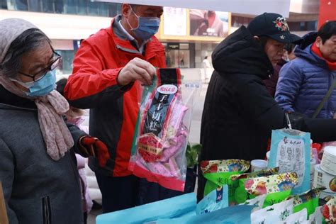 喀什数百种产品亮相第六届上海市对口地区特色商品展销会