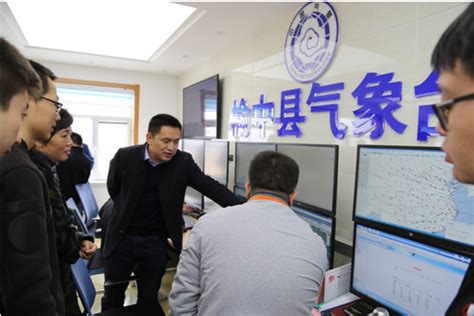 甘肃省气象局|学原理提能力中心台组织预报员参观自动化观测设备