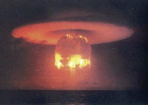 氢弹的爆炸威力有多大？沙皇炸弹的威力至今都让人胆战心惊
