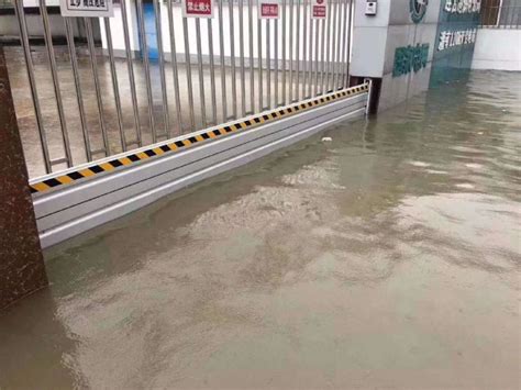 防汛挡水板伸缩式防洪挡水板可移动门挡地铁小区地下车库防水挡板-阿里巴巴