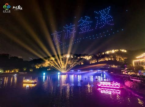 “玩夜古镇”开灯仪式，是唤醒五感的开始，就在宁波溪口应梦里_景区_赛博_文化