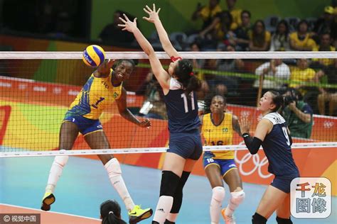 3比0完胜巴西 美国女排首夺奥运金牌
