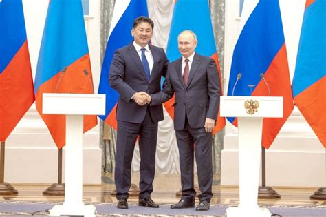 蒙古国总统访问俄罗斯