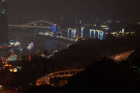 中国重庆嘉陵江千厮门大桥夜景照片摄影图片_ID:427488512-Veer图库