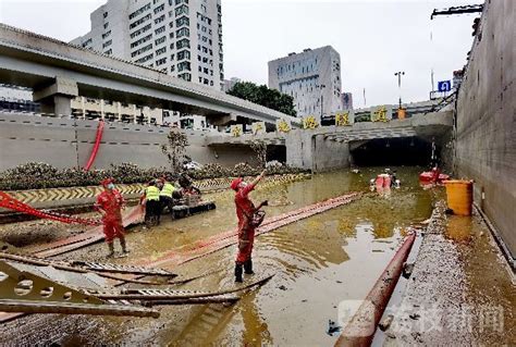 郑州京广路隧道正在抽水，媒体报道有遗体被抬出，目前情况如何？