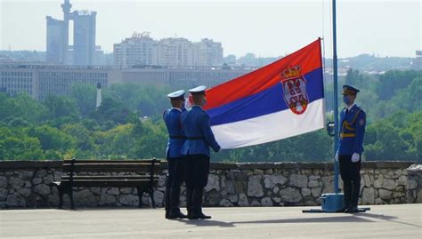 塞尔维亚与科索沃达成妥协，德媒：巴尔干地区局势松了一口气