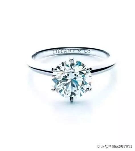卡地亚经典四爪钻戒图片(世界十大经典品牌钻石婚戒，你更喜欢哪一个) - 【爱喜匠】