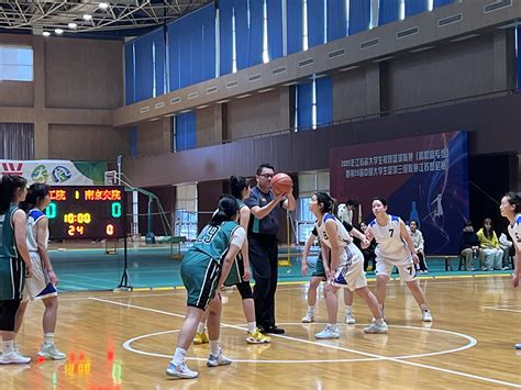沙工参加省大学生校园篮球联赛暨第25届中国大学生篮球三级联赛取得优异成绩