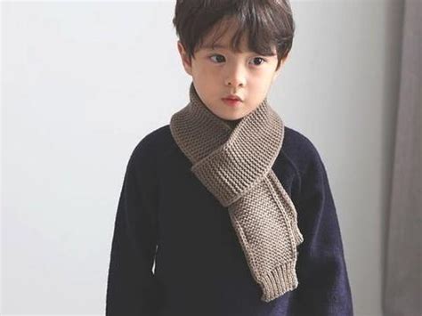 韩国帅气脸孔小男孩李时厚, 还没长大就已经吸粉无数!|脸孔|小男孩|超龄_新浪新闻