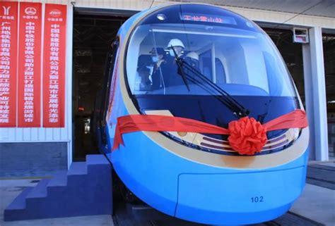 开屏新闻-最高时速70公里！丽江开建有轨电车，一期全长20公里