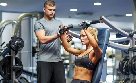 胸部训练热身让你更快进入练习的状态_肌肉网