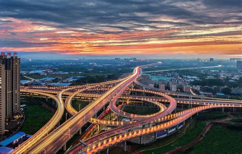 热烈祝贺郑州四环线快速化工程主线通车仪式在公司四标段成功举行 - 泰宏建设发展有限公司