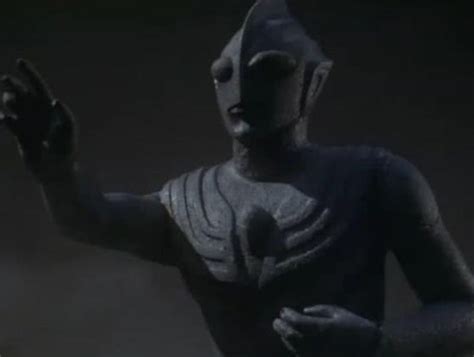 迪迦奥特曼，三个石像被怪兽破坏，大古变成光，赋予巨人生命_腾讯视频