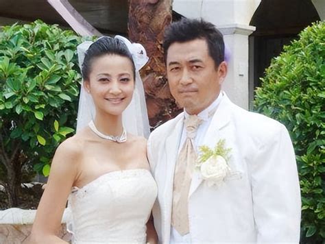 1995年，刚刚大学毕业的王艳就认识了比自己大11岁的北京富商王志才。