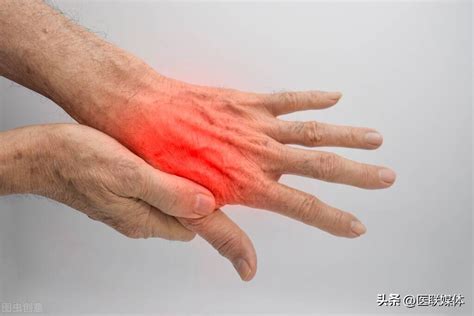 手骨头疼是怎么回事（手指关节疼痛难忍？原因多是这4个，对症处理才能改善） | 说明书网