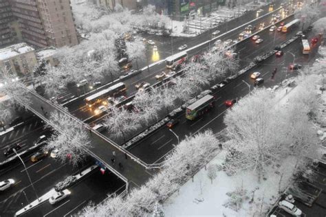 桑心！全国各地都在晒下雪照片 北京的雪还没来