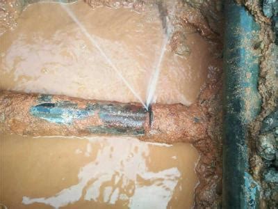 厨房水槽水管脱落如何维修，厨房水槽水管脱落维修安装方法