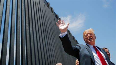 特朗普重申修边境墙承诺：我会把墙建好！_凤凰网