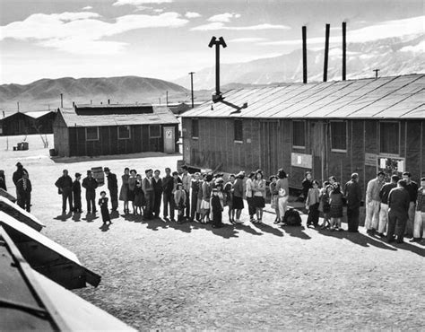 关押日裔美国人的集中营