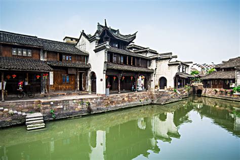 新市古镇位于浙江省德清县，仅建制历史就达1200多年|新市古镇|德清县|建制_新浪新闻