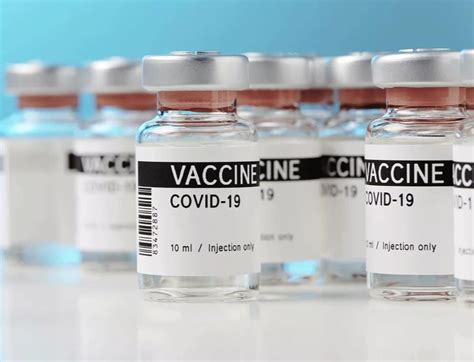 牛津/阿斯利康公布新冠疫苗进展：能在老年人中产生强大的免疫反应 - 华尔街见闻