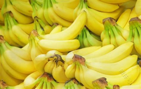 吃香蕉有什么好处,吃香蕉的好处和坏处