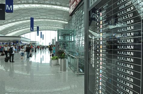 川航助力成都双流机场2018年旅客吞吐量突破5000万 - 民用航空网