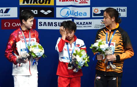朝鲜运动员在亚洲马拉松锦标赛出现失误，憾失金牌