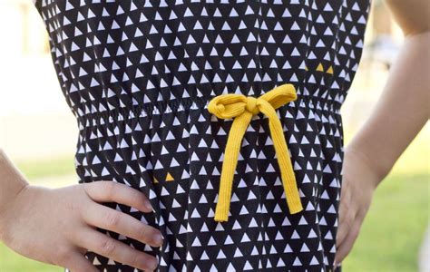 简单实用的短袖连衣裙制作方法图解教程╭★肉丁网