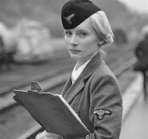 二战“纳粹”女魔头：女护士保琳·克尼斯勒、伊尔玛·格蕾泽(3)