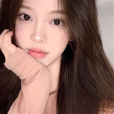双生花御姐甜美女生头像