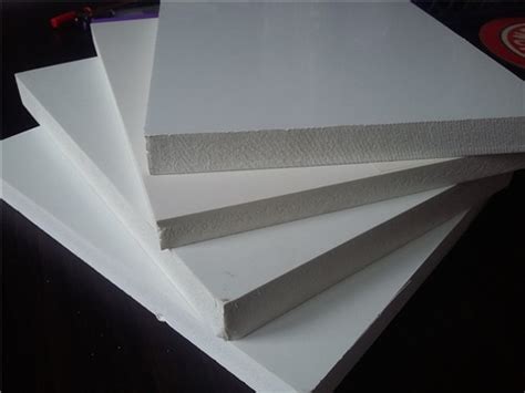 PVC发泡板生产厂家供应14毫米高密硬面结皮pvc板雕刻装修卫浴橱柜-阿里巴巴
