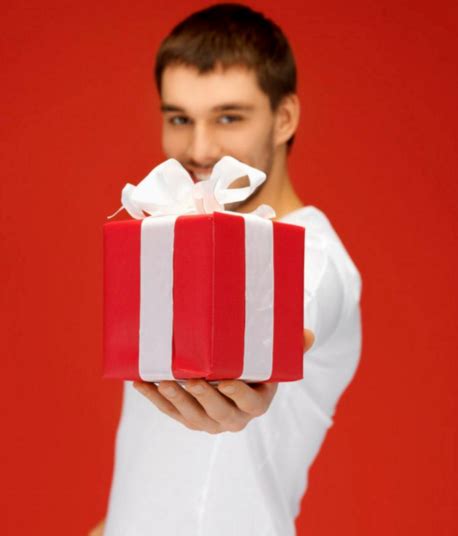 中年男人的礼物清单：送中年男人礼物排行榜-毛毛礼物