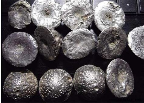 古代碎银是怎么来的，为什么都是大小不一，形状不同的样式！