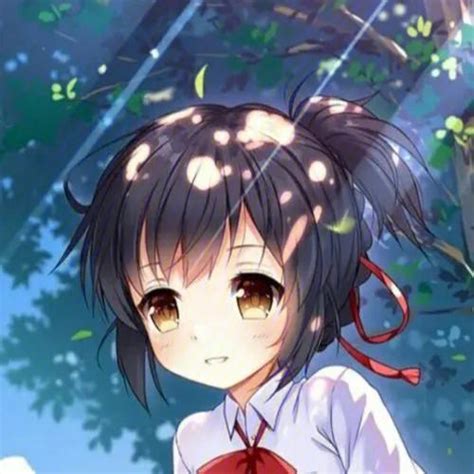 狮子座草莓甜美女生头像