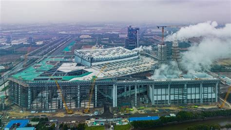上海宝山启动78个产业项目，京东电商基地、上药超级工厂开工|界面新闻