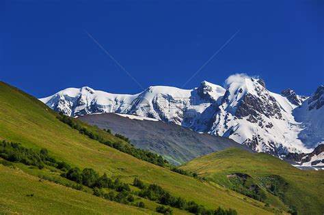 大高加索山脉高清图片下载-正版图片300704988-摄图网